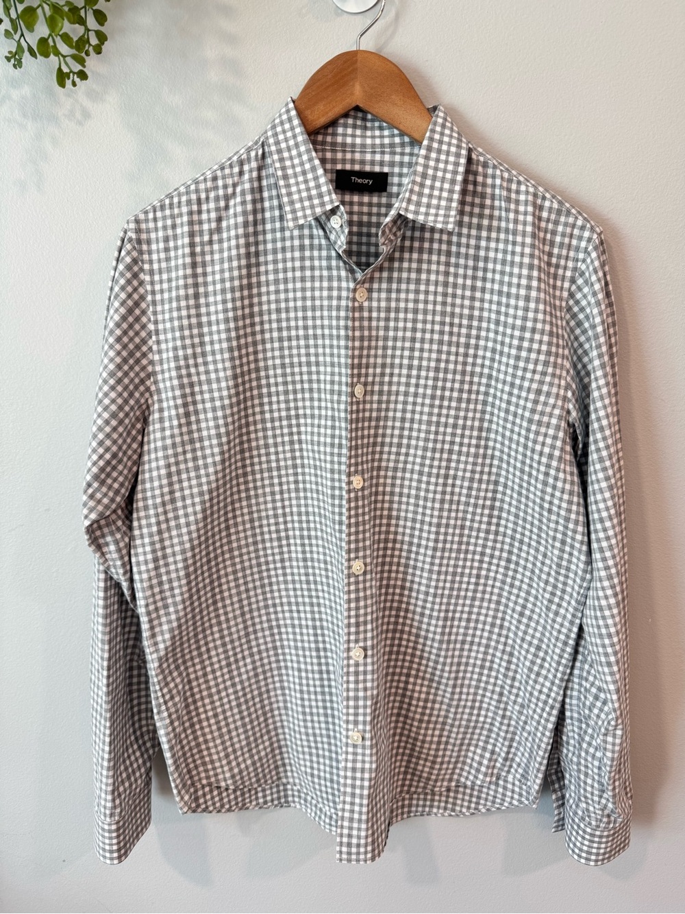 Theory Men's Gray Gingham Button-Up Shirt Sz M